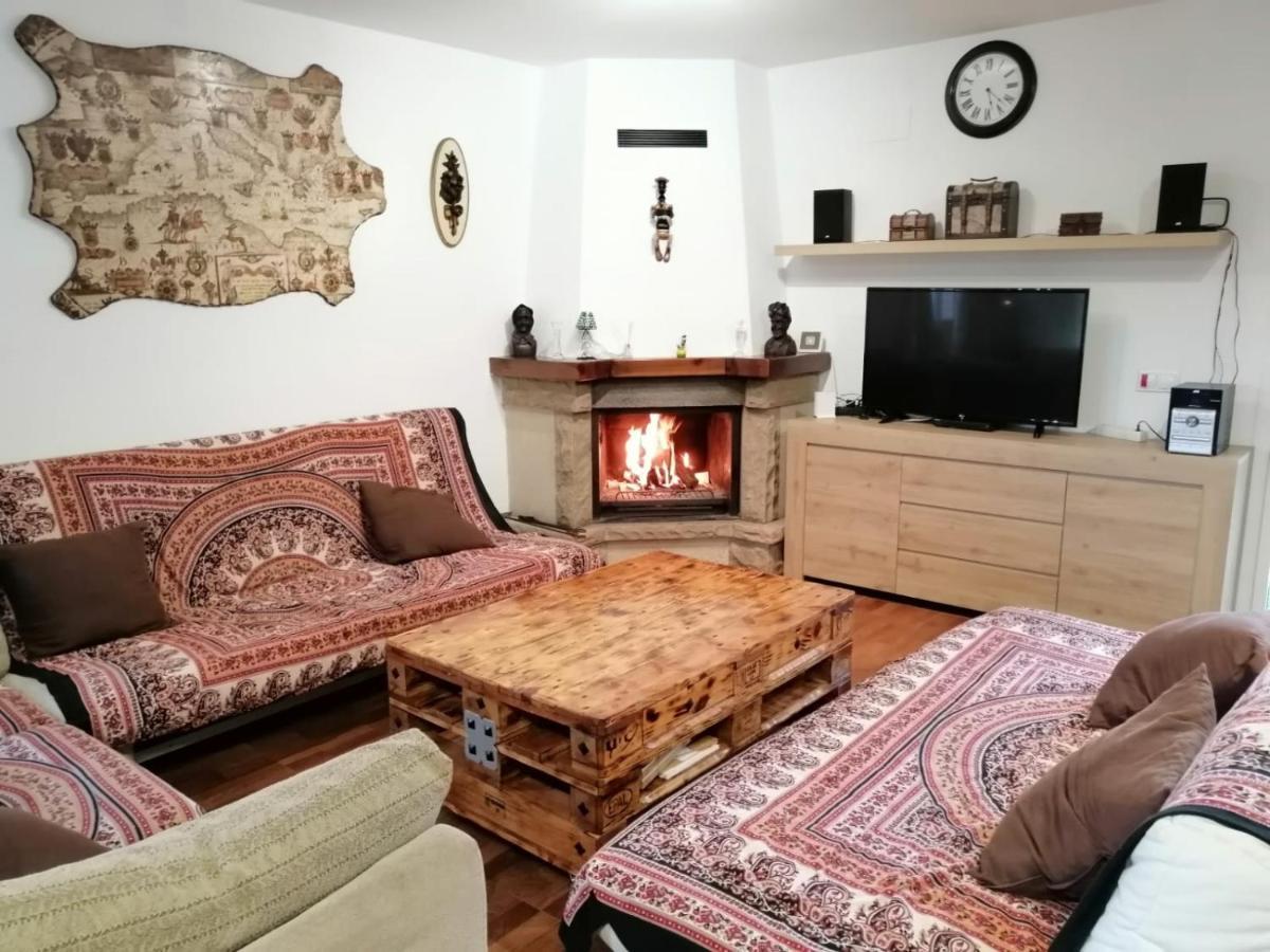 Holiday Home Cardona Льорет-де-Мар Экстерьер фото
